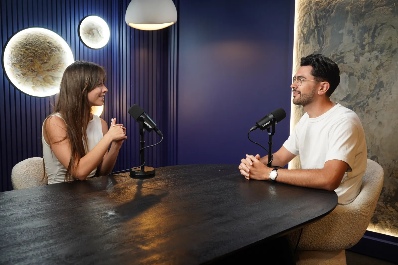 Interview à deux au studio Galaxy